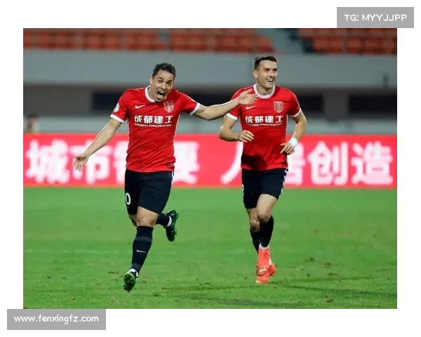 成都蓉城是否能够顺利引进塞超边锋并提升球队竞争力分析